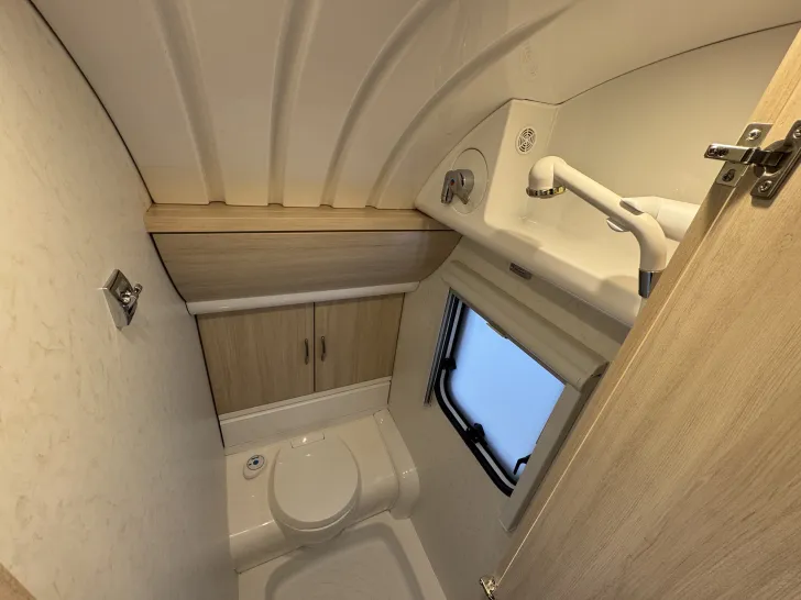 Fahrzeugbild Hobby DE LUXE EDITION 650 KMFe #10