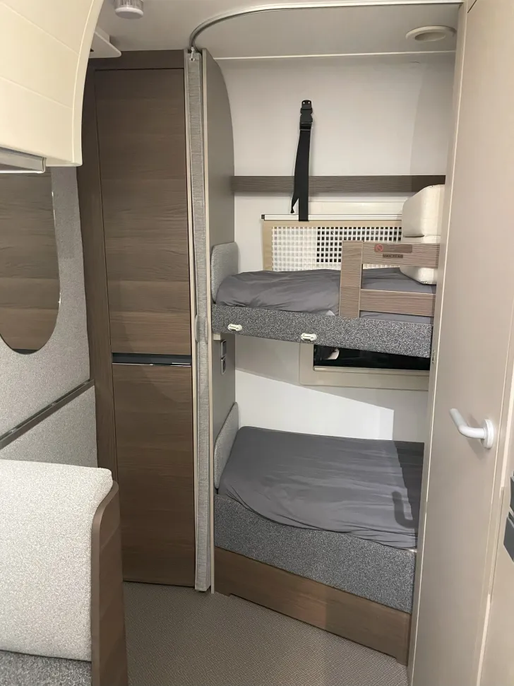 Fahrzeugbild Adria Alpina 663 UK #6