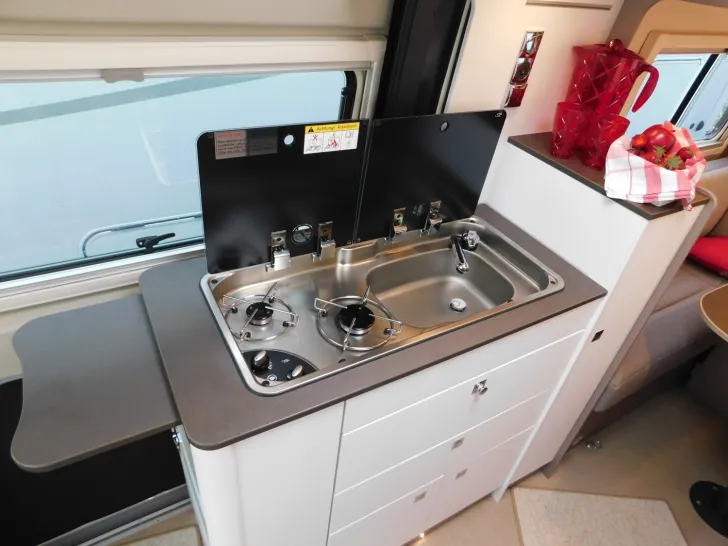 Fahrzeugbild Bürstner Eliseo C 644 Winterpaket, Backofen, Navi+Kamera #13