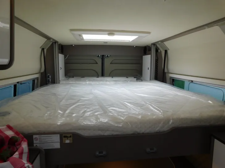 Fahrzeugbild Bürstner Eliseo C 644 Winterpaket, Backofen, Navi+Kamera #15