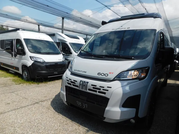 Fahrzeugbild Sunlight Adventure Cliff 600 Digital-Pkt, Combi 4D #4