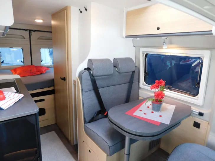 Fahrzeugbild Sunlight Adventure Cliff 600 Digital-Pkt, Combi 4D #10