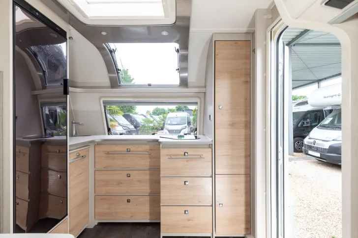 Fahrzeugbild Dethleffs Nomad 490 BLF *Big Deal und ab in den Urlaub* #14