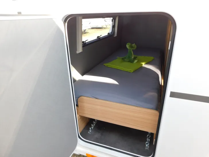 Fahrzeugbild Dethleffs Camper 530 FSK Dachklima,Autark,ATC,Duo-Control #6