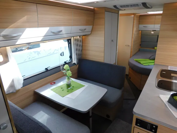 Fahrzeugbild Dethleffs Camper 530 FSK Dachklima,Autark,ATC,Duo-Control #7