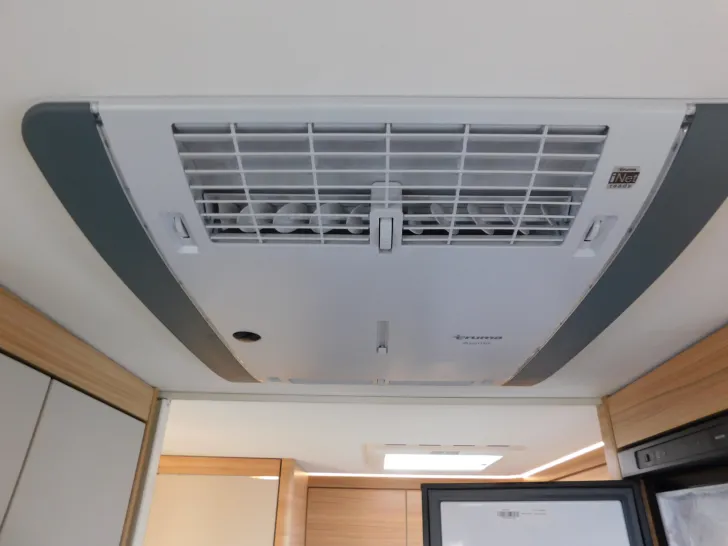 Fahrzeugbild Dethleffs Camper 530 FSK Dachklima,Autark,ATC,Duo-Control #19