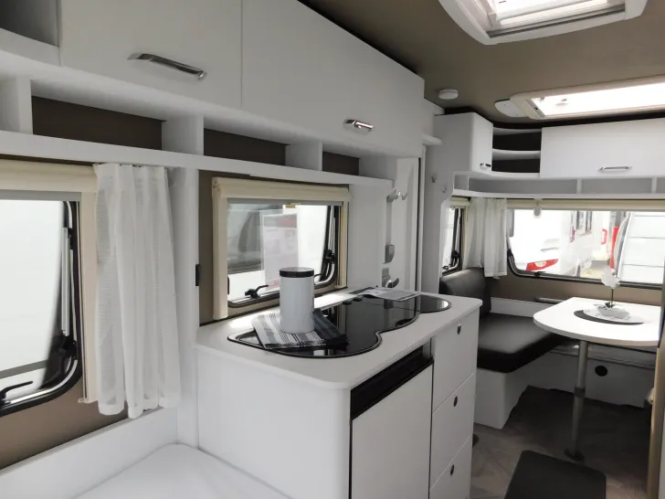 Fahrzeugbild Dethleffs c-go 415 QL Bugfenster, 650 Kg Zuladung ! #8