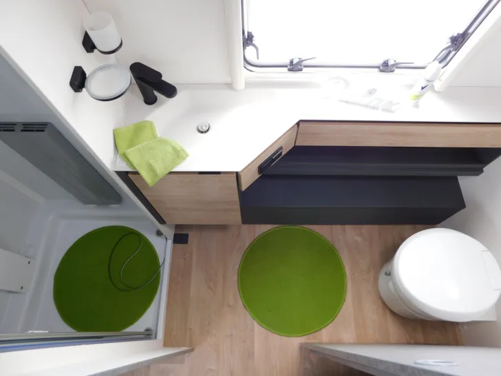 Fahrzeugbild Dethleffs Beduin Scandinavia 690 BQT First-Edition,TV-Lift #12