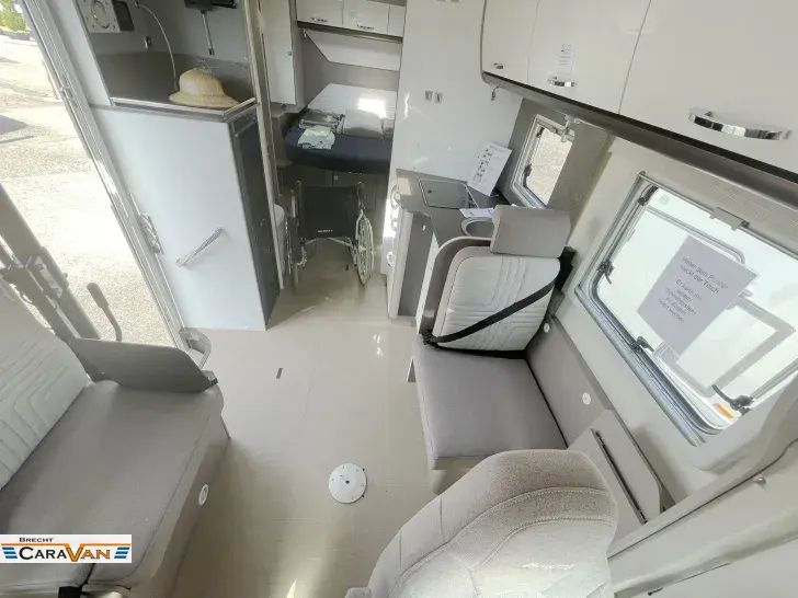 Fahrzeugbild Bürstner Lyseo TD 736 Rolli barrierefrei #24