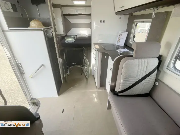 Fahrzeugbild Bürstner Lyseo TD 736 Rolli barrierefrei #25