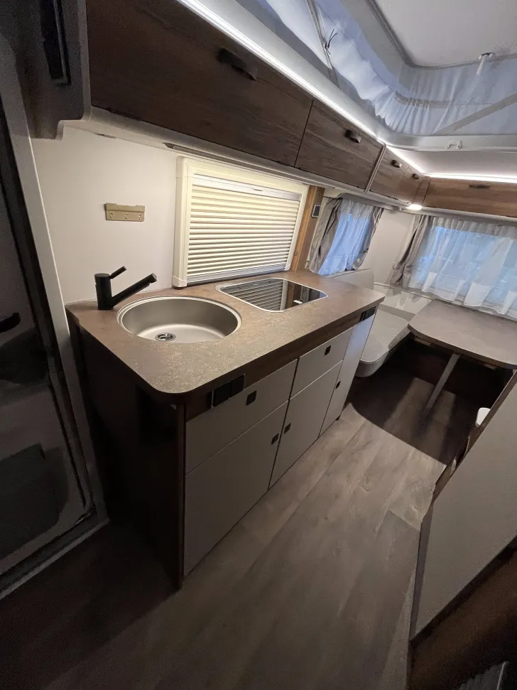 Fahrzeugbild Hymer Eriba Touring 560 Fahrradträger, Markise, Autark #12
