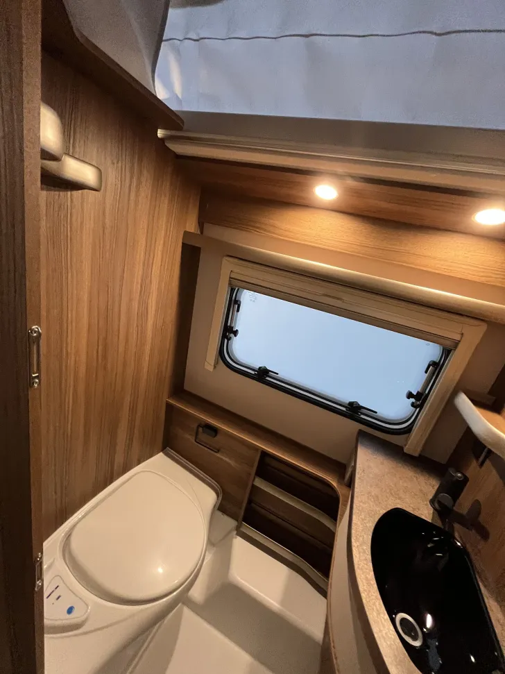 Fahrzeugbild Hymer Eriba Touring 560 Fahrradträger, Markise, Autark #22