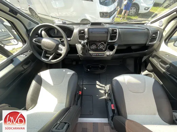 Fahrzeugbild Weinsberg CaraCompact 600 MF EDITION [Pepper] #8