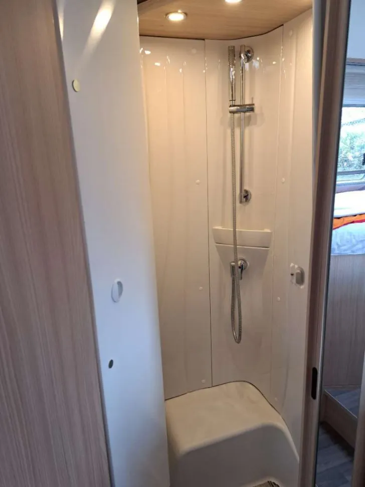 Fahrzeugbild Bürstner Nexxo T 690 G #8