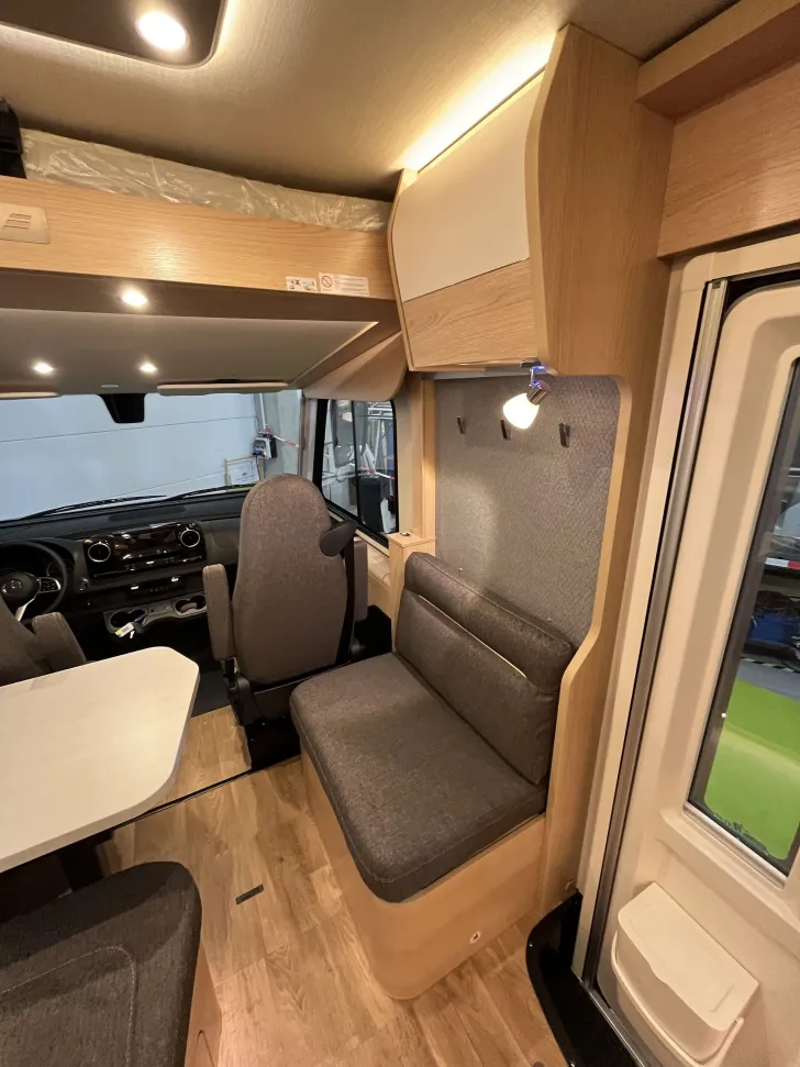 Fahrzeugbild Hymer B-Klasse MC I 550 WhiteLine WhiteLine, Solar, GFK-Dach #10