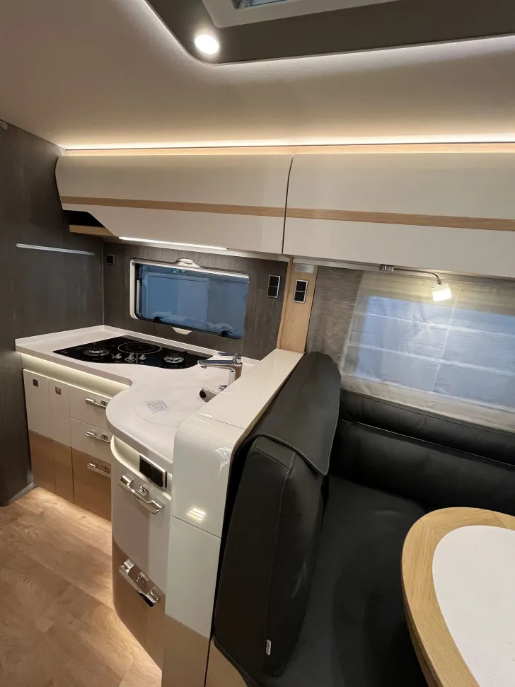Fahrzeugbild Hymer B-Klasse ML I 880 Artkispak, Hydraul. Hubstützen #12