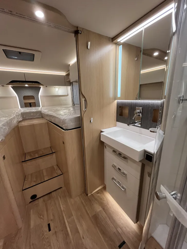 Fahrzeugbild Hymer B-Klasse ML I 880 Artkispak, Hydraul. Hubstützen #16