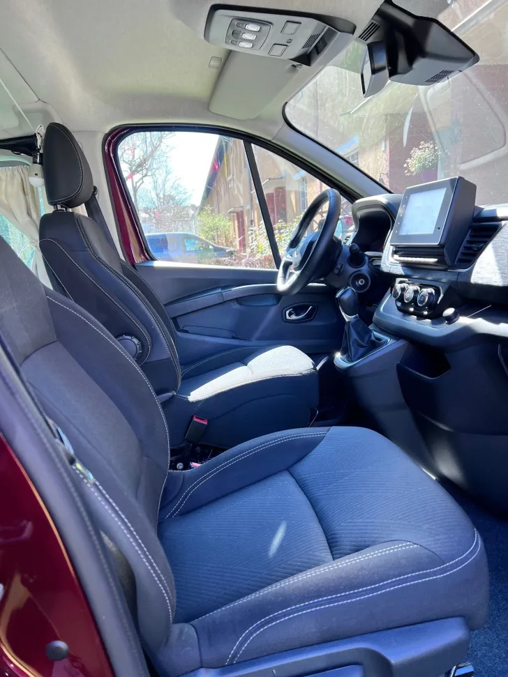 Fahrzeugbild Renault Trafic III #9