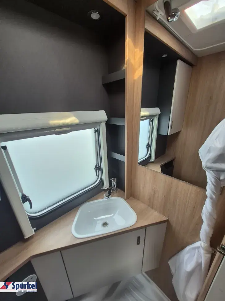 Fahrzeugbild Knaus Sport 500 EU *2 Pakete*Duschausbau*1.800kg* #34