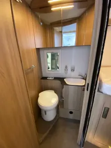 Fahrzeugbild Laika Ecovip H 4109 #8