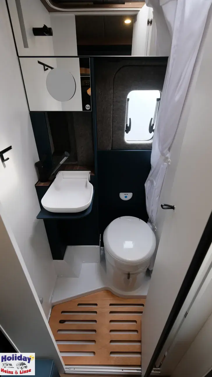 Fahrzeugbild Hymer Eriba Car 600 163 PS, Automatik, Dachklima #15