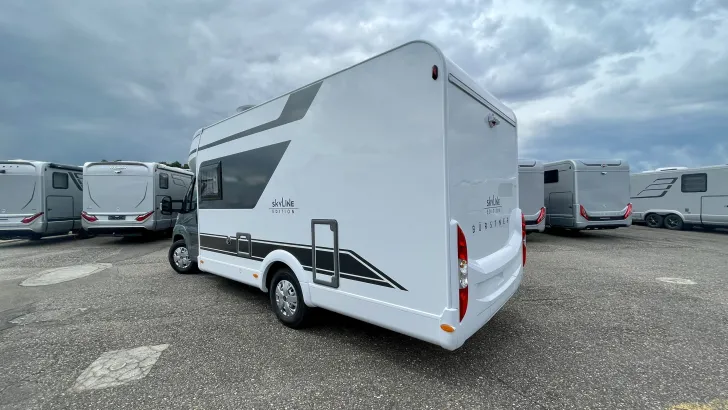 Fahrzeugbild Bürstner Lyseo Time Skyline Edition 690 G #22