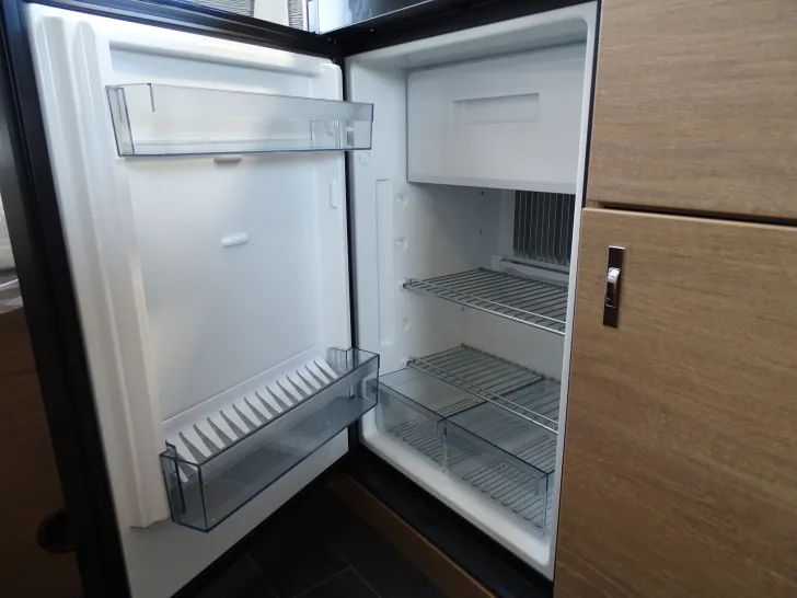 Fahrzeugbild Tabbert Senara 400 QD 2,3 Interieur-Paket | Dusche #11