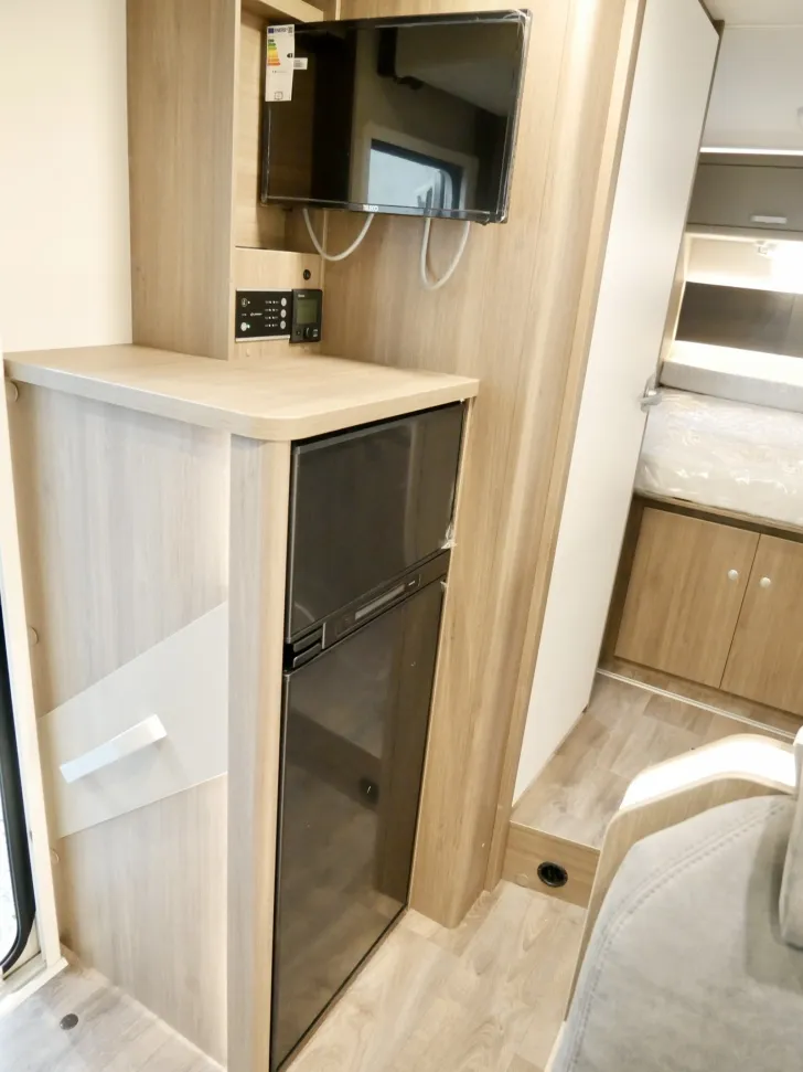 Fahrzeugbild Carado T 449 Edition 24 (Navi Markise Hubbett) #14