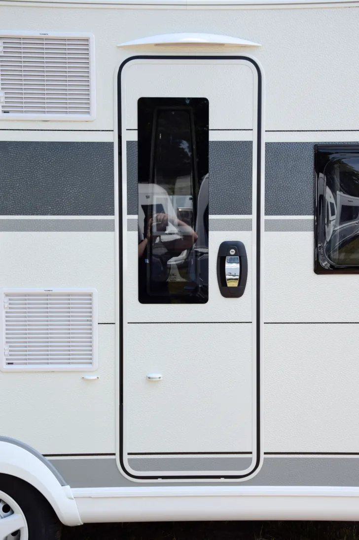 Fahrzeugbild Hobby De Luxe 495 WFB #8