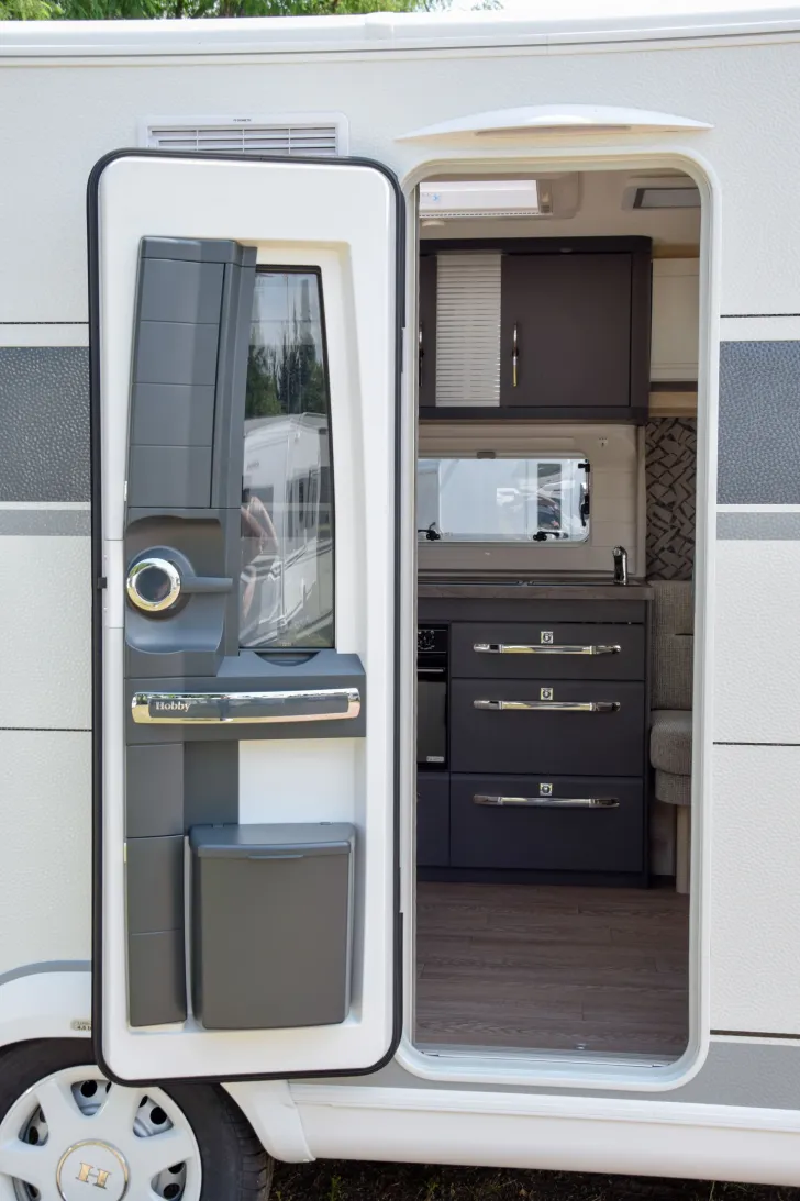 Fahrzeugbild Hobby De Luxe 495 WFB #9