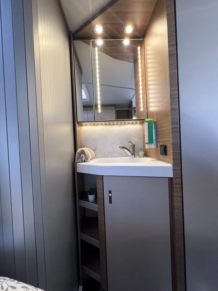 Fahrzeugbild Knaus VAN TI 550 MF VANSATION #23