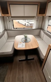 Fahrzeugbild Knaus Sport 450 FU Aktion , Duschausbau #8