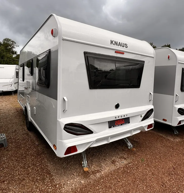 Fahrzeugbild Knaus Sport 450 FU Aktion , Duschausbau #4