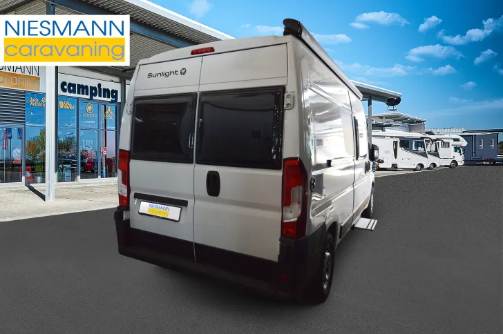 Fahrzeugbild Sunlight Camper Van Cliff 600 Entry Markise 3,75m schwarz #8