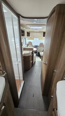 Fahrzeugbild Hymer B-Klasse SL 704 Bugstauschränke #11