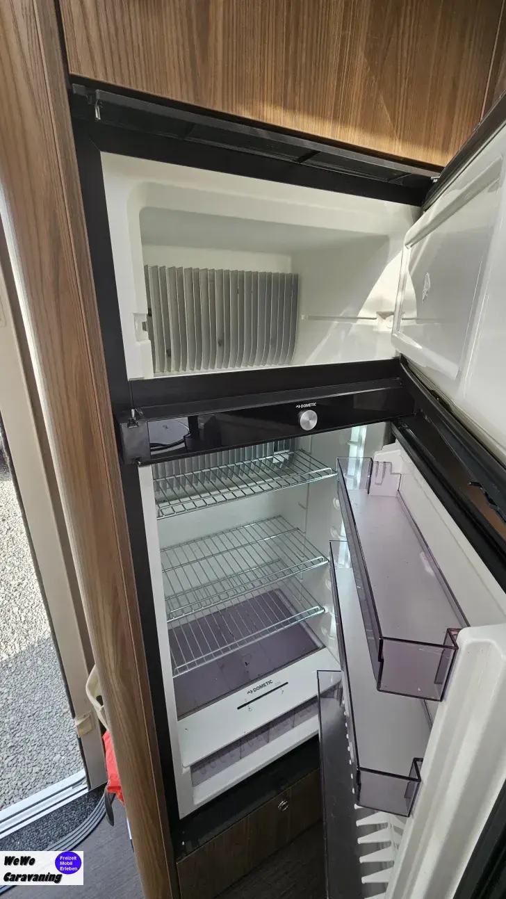 Fahrzeugbild Hymer B-Klasse SL 704 Bugstauschränke #16