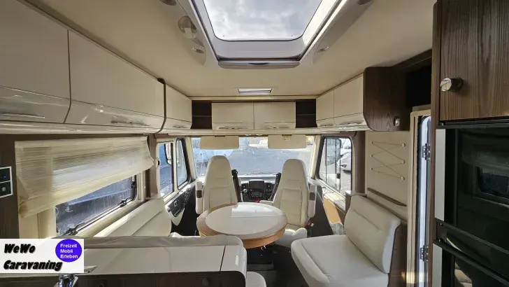 Fahrzeugbild Hymer B-Klasse SL 704 Bugstauschränke #4