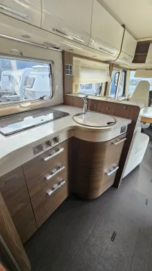 Fahrzeugbild Hymer B-Klasse SL 704 Bugstauschränke #17