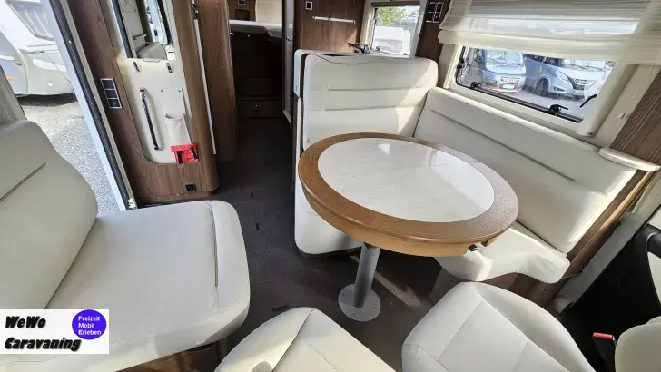 Fahrzeugbild Hymer B-Klasse SL 704 Bugstauschränke #5