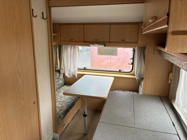 Fahrzeugbild Knaus Südwind 450 #3