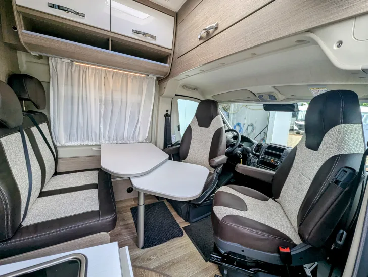 Fahrzeugbild Pössl D-Line Roadcruiser XL DIESELHEIZUNG, KLIMAAUTOMATIK #4