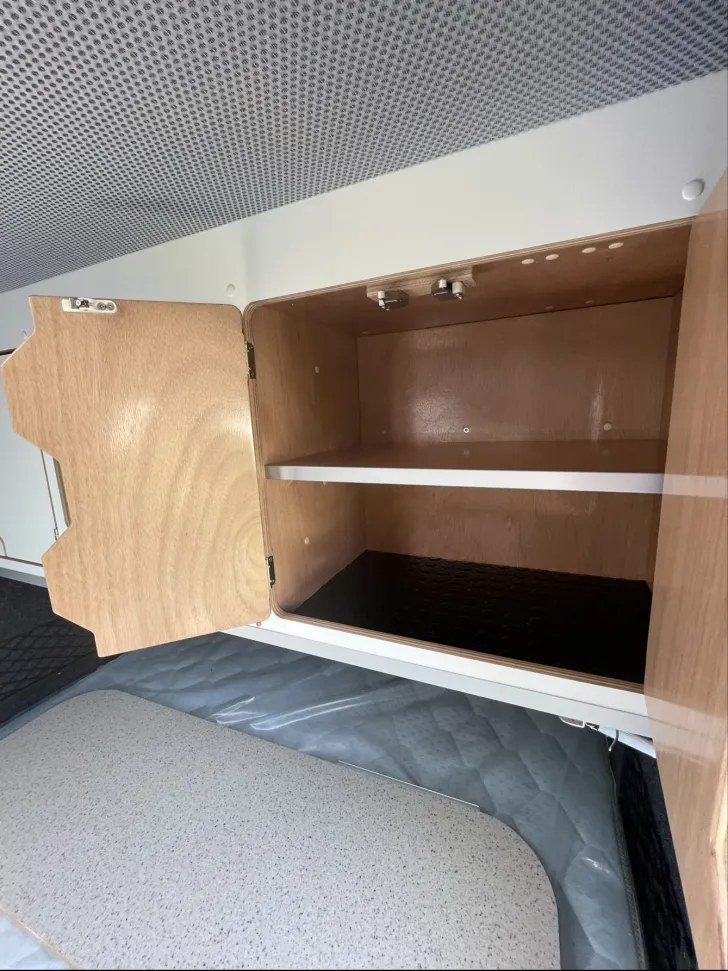 Fahrzeugbild Sonstige LifeStyle Camper X-LINE Dachreling / Außendusche #10