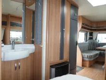 Fahrzeugbild Hobby De Luxe 560 CFE Nr. 16 - franz. Bett, RSG #22