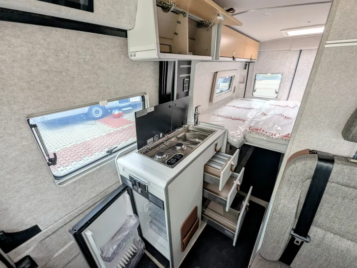 Fahrzeugbild Hymer Camper Van Yosemite 180 PS AUTOMATIK, NAVI u.v.m. #10