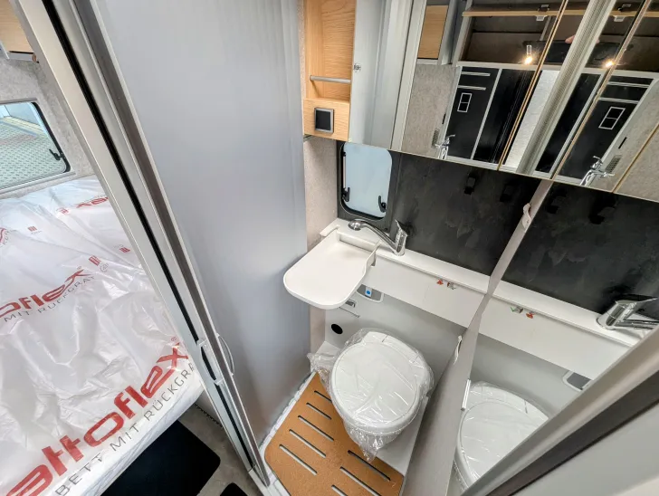 Fahrzeugbild Hymer Camper Van Yosemite 180 PS AUTOMATIK, NAVI u.v.m. #14