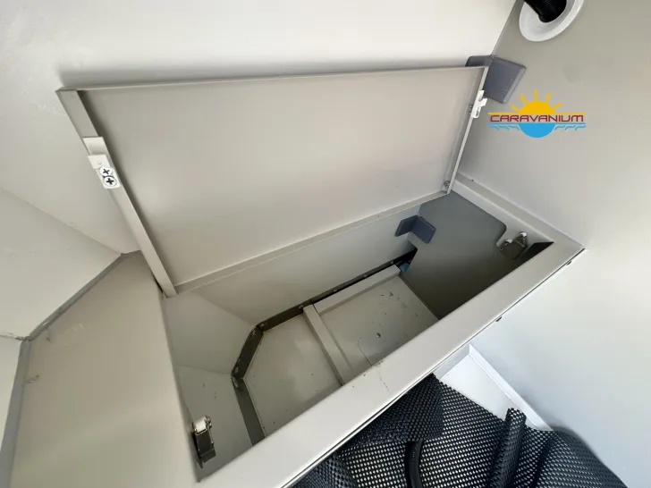 Fahrzeugbild Camppass CR 550i Darkness*AUTARK*MOVER* #21