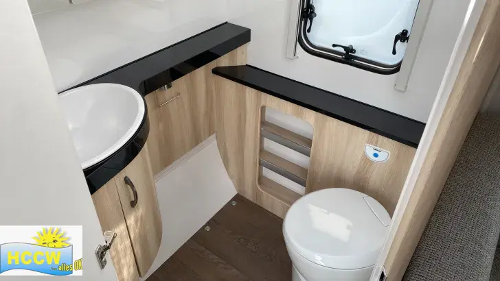 Toilette Hobby De Luxe 460 SFf Auflastung 1.500 kg