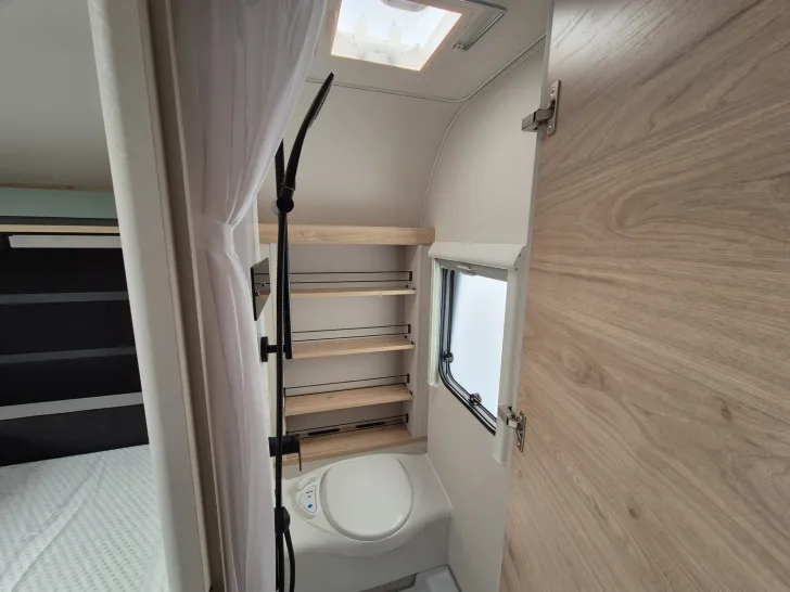 Fahrzeugbild Dethleffs Camper 560 FMK ATC/Autarkpaket/Fußbodenheizung #10