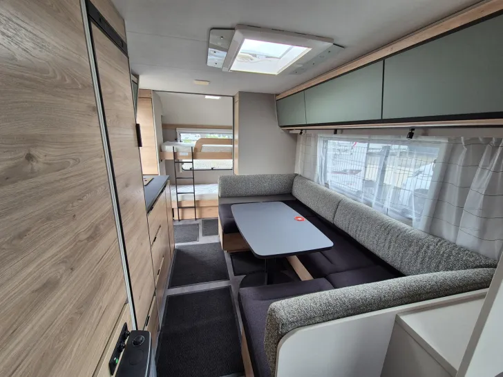 Fahrzeugbild Dethleffs Camper 560 FMK ATC/Autarkpaket/Fußbodenheizung #11