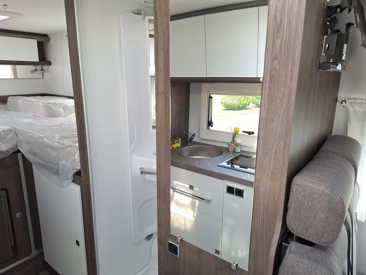 Fahrzeugbild Benimar YRTEO Y861 Vision + Delivery + Automatik #19